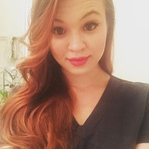 Meet your Posher, Cynthia